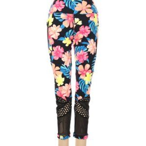 VS Pink Mesh Ultimate High Waist 7/8 Leggings
